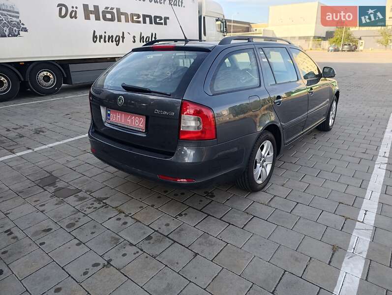 Универсал Skoda Octavia 2010 в Черкассах фото 4 Универсал Skoda Octavia 2010 в Черкассах