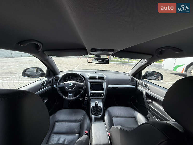 Универсал Skoda Octavia 2009 в Луцке