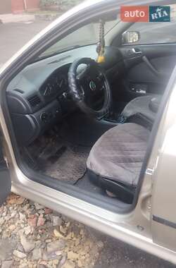 Лифтбек Skoda Octavia 2005 в 