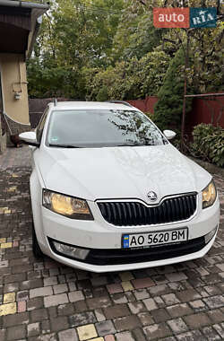 Універсал Skoda Octavia 2013 в Ужгороді