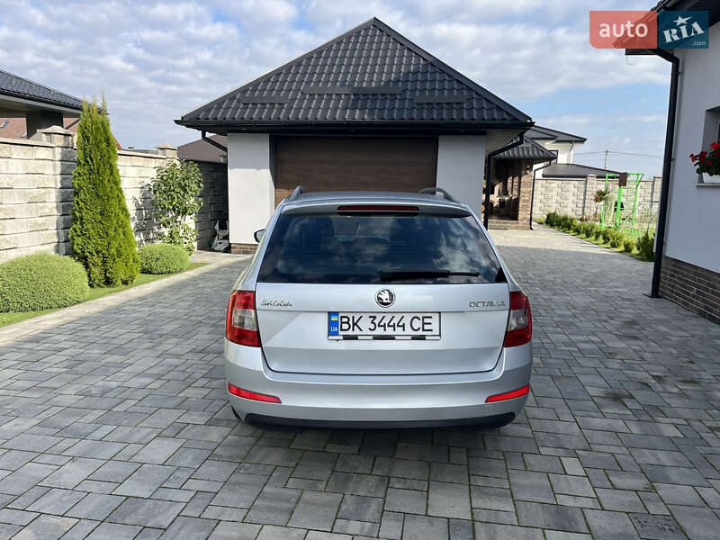Універсал Skoda Octavia 2015 в Рівному
