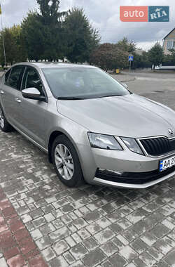 Лифтбек Skoda Octavia 2018 в Корсуне-Шевченковском
