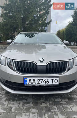 Лифтбек Skoda Octavia 2018 в Корсуне-Шевченковском