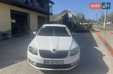 Лифтбек Skoda Octavia 2016 в Николаеве