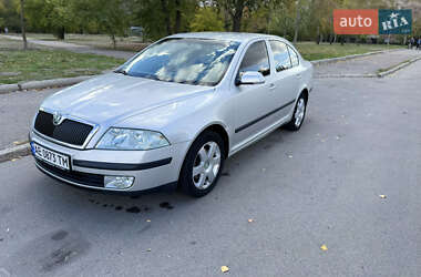 Ліфтбек Skoda Octavia 2004 в Дніпрі