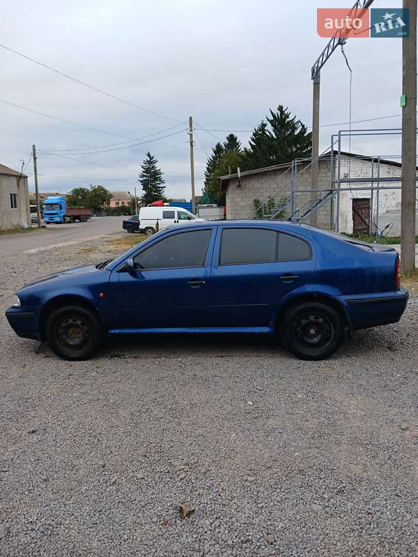 Ліфтбек Skoda Octavia 2000 в Погребище фото 3 Ліфтбек Skoda Octavia 2000 в Погребище