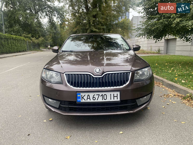 Лифтбек Skoda Octavia 2016 в Киеве