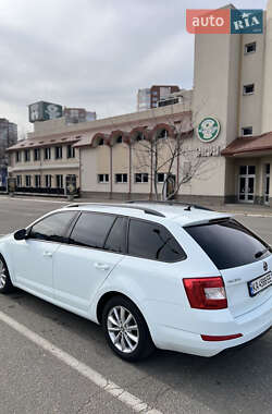 Универсал Skoda Octavia 2015 в 