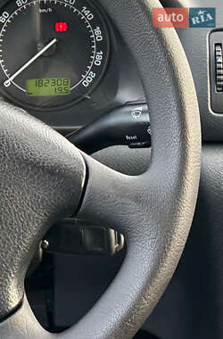 Лифтбек Skoda Octavia 2006 в 