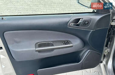 Лифтбек Skoda Octavia 2006 в 