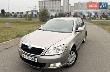 Лифтбек Skoda Octavia 2012 в Киеве