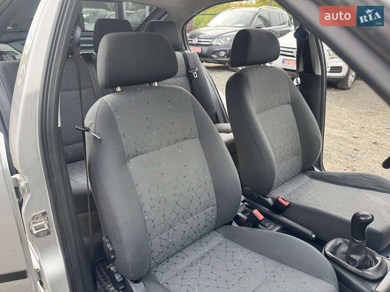 Ліфтбек Skoda Octavia 2003 в Козельщині