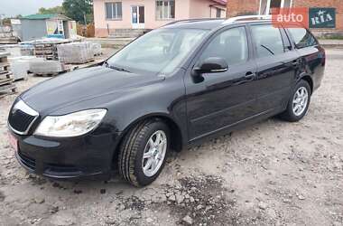Універсал Skoda Octavia 2011 в Сумах