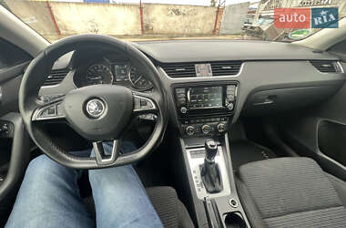 Универсал Skoda Octavia 2015 в Ровно