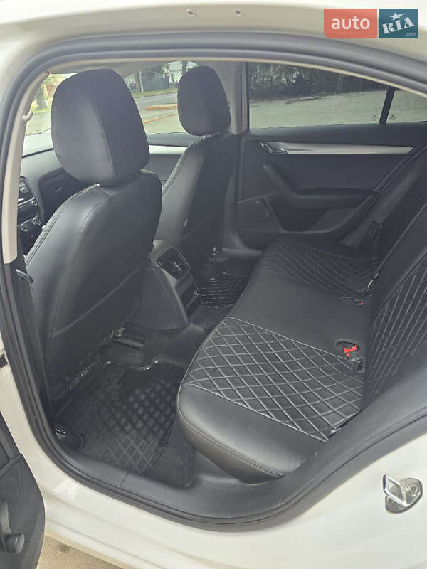 Ліфтбек Skoda Octavia 2016 в Миколаєві