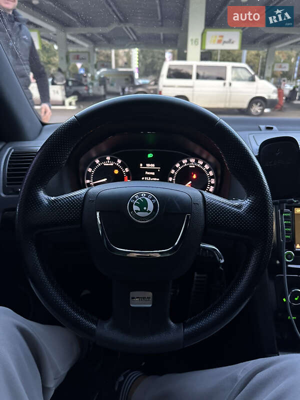 Универсал Skoda Octavia 2010 в Киеве фото 7 Универсал Skoda Octavia 2010 в Киеве