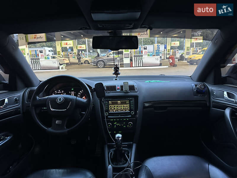 Универсал Skoda Octavia 2010 в Киеве фото 11 Универсал Skoda Octavia 2010 в Киеве