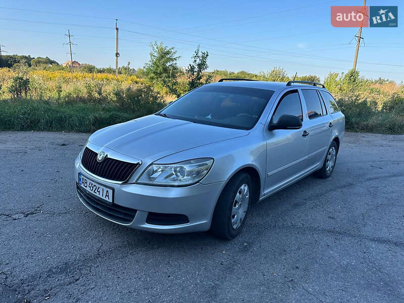 Універсал Skoda Octavia 2010 в Вінниці