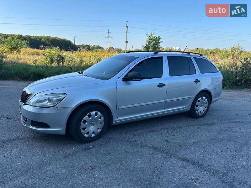 Універсал Skoda Octavia 2010 в Вінниці