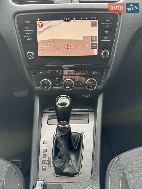Универсал Skoda Octavia 2019 в Сваляве