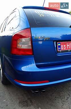 Универсал Skoda Octavia 2012 в 
