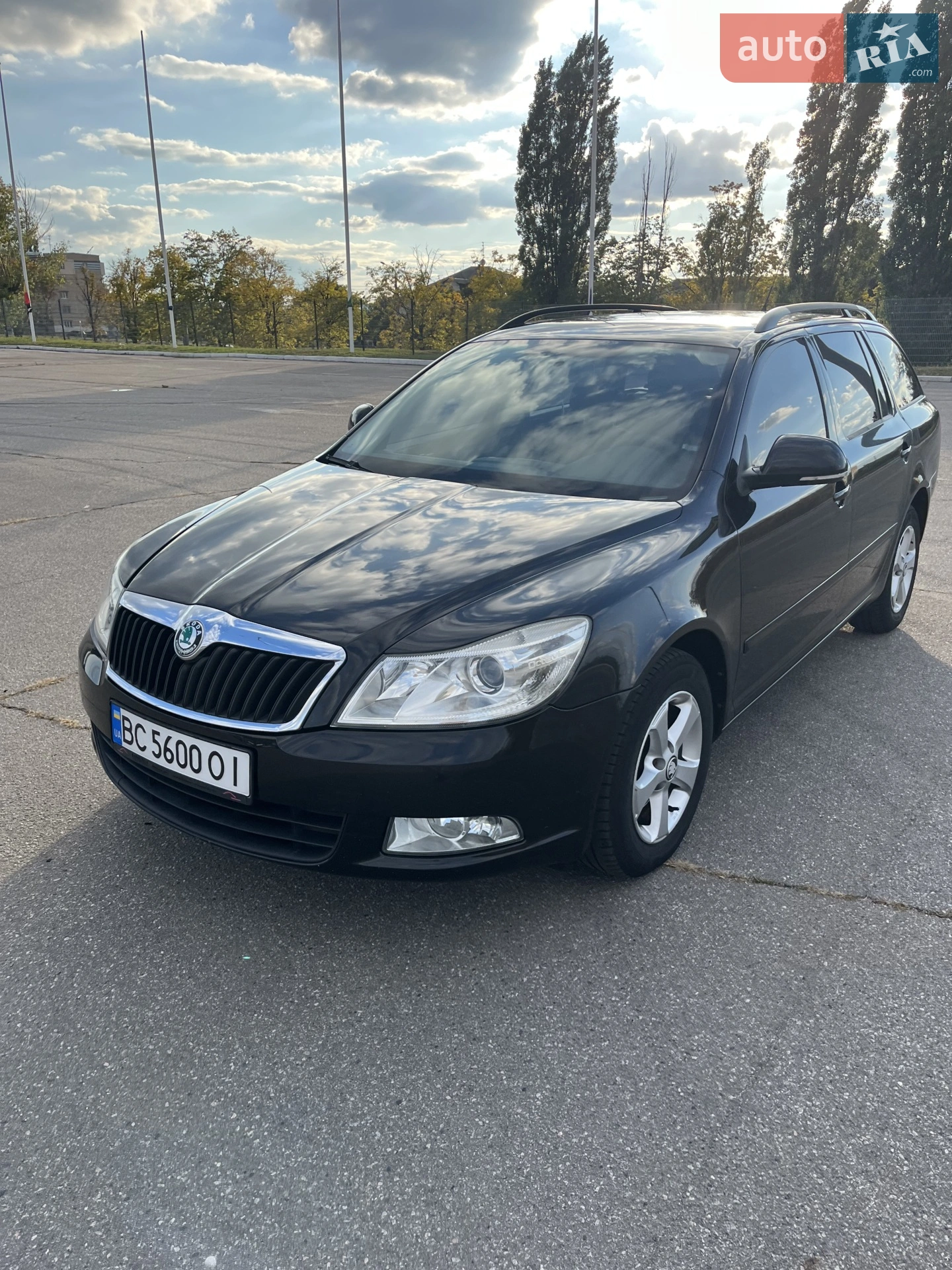 2010 Skoda Octavia - мініатюра 2