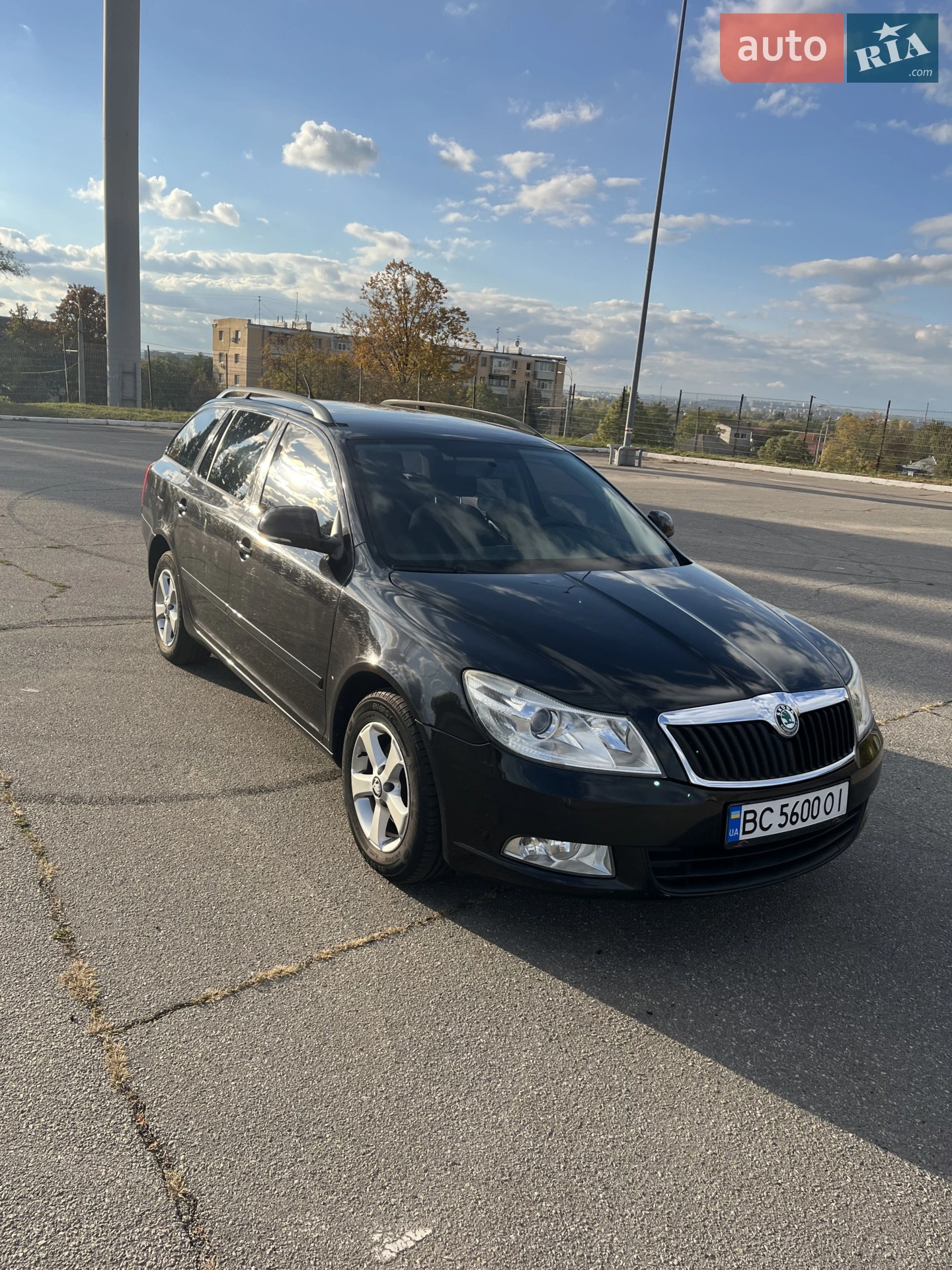 2010 Skoda Octavia - мініатюра 3