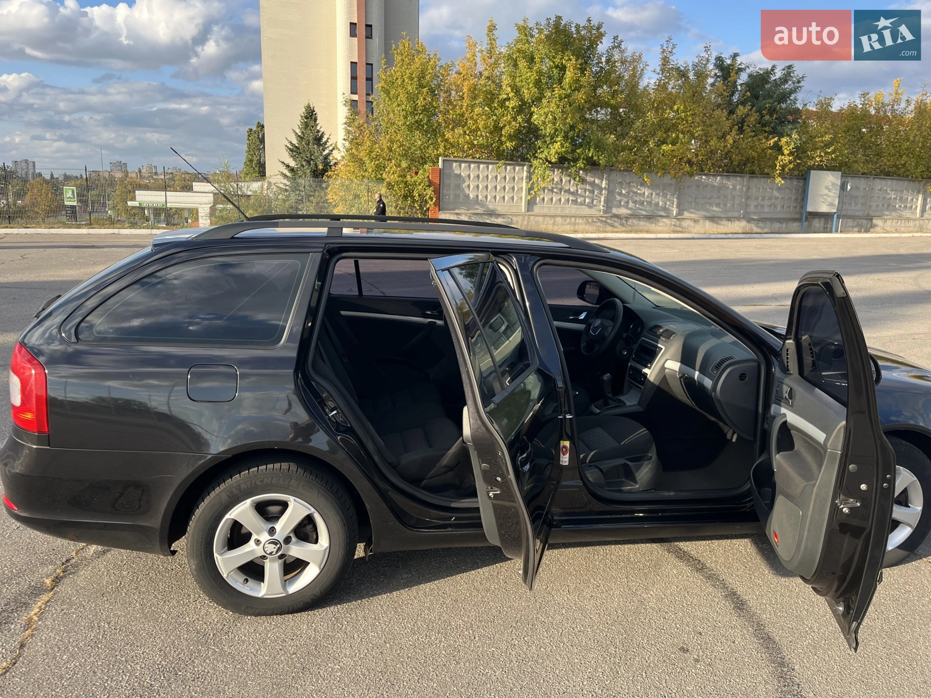 2010 Skoda Octavia - мініатюра 11