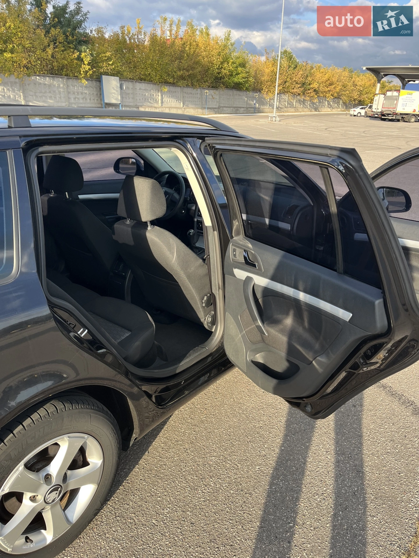 2010 Skoda Octavia - мініатюра 16