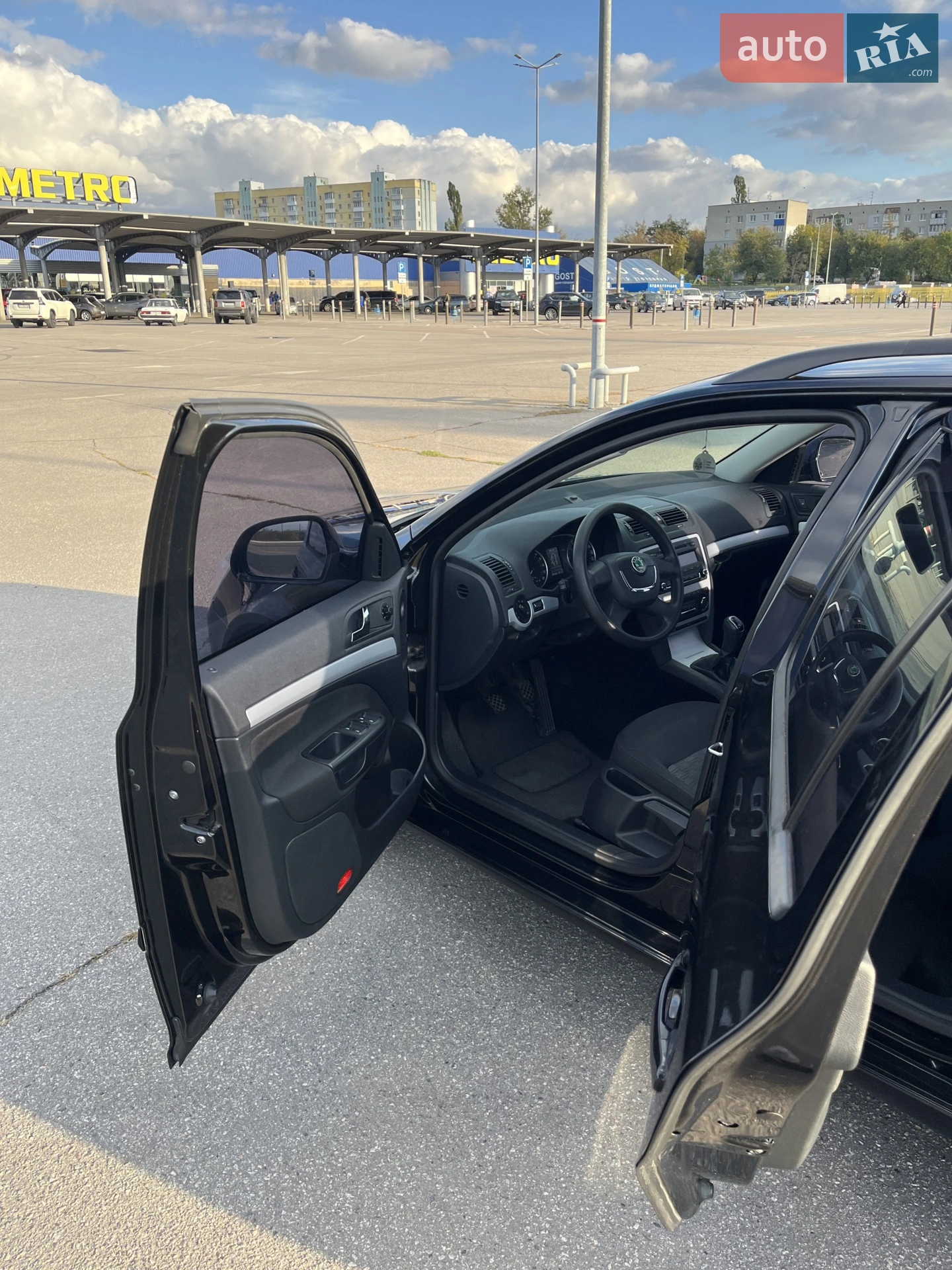 2010 Skoda Octavia - мініатюра 20