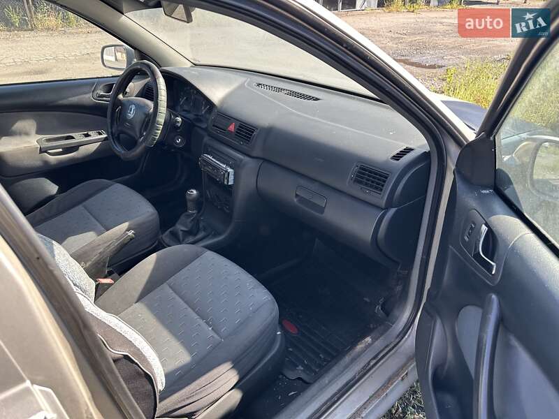 Лифтбек Skoda Octavia 2008 в Каменском