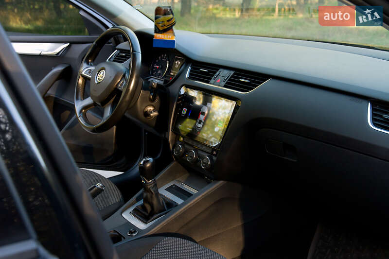 Универсал Skoda Octavia 2014 в Новой Одессе