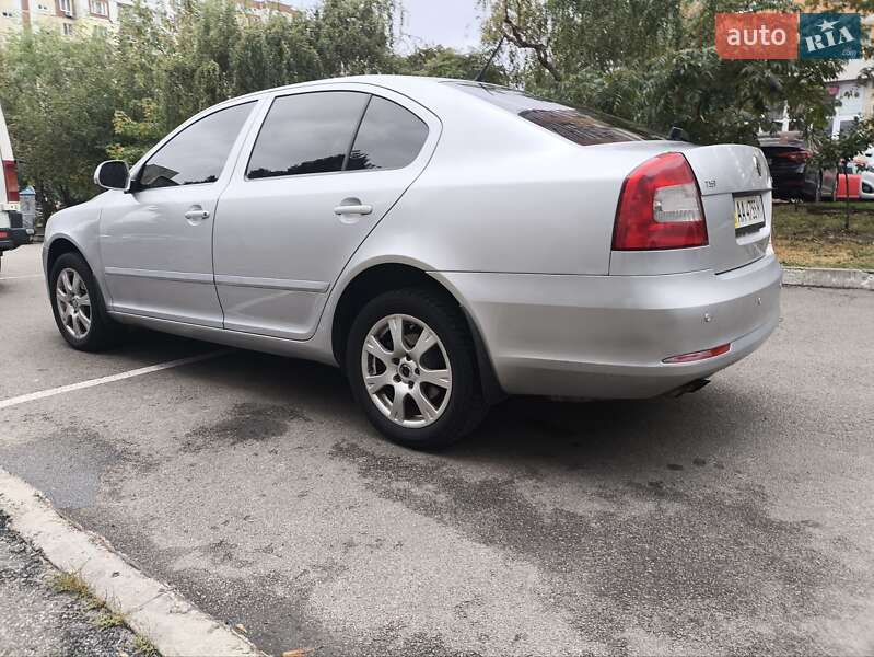 Лифтбек Skoda Octavia 2012 в Киеве