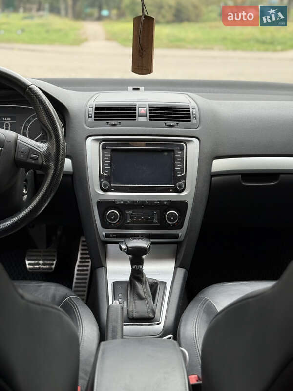 Універсал Skoda Octavia 2010 в Кривому Розі