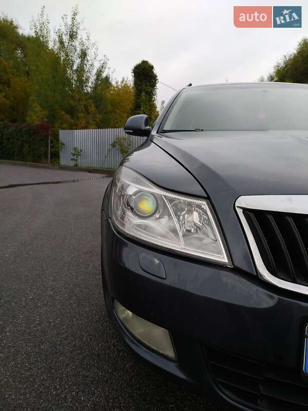Універсал Skoda Octavia 2010 в Вінниці
