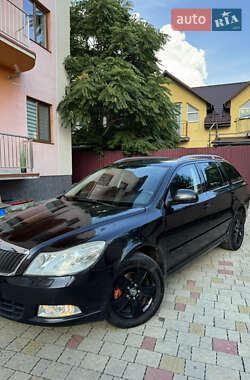 Универсал Skoda Octavia 2010 в 