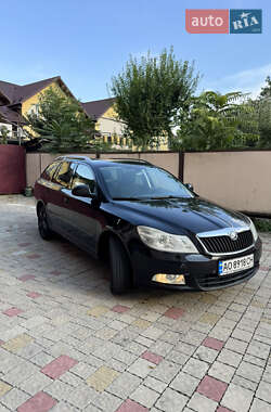 Универсал Skoda Octavia 2010 в 