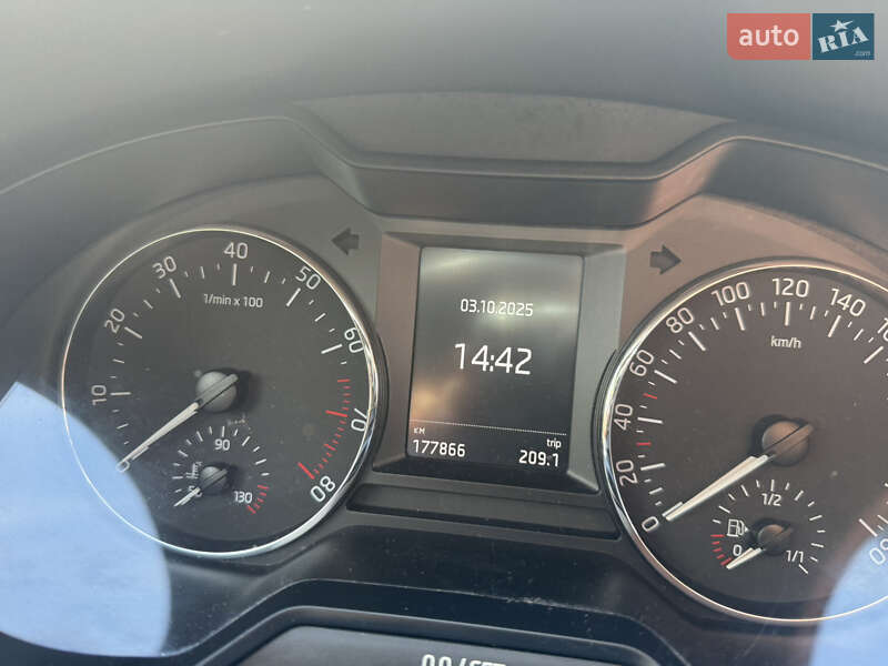 Ліфтбек Skoda Octavia 2016 в Києві