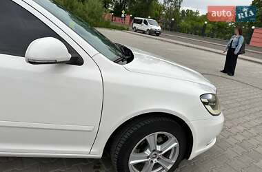 Универсал Skoda Octavia 2011 в 