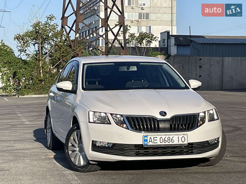 Ліфтбек Skoda Octavia 2018 в Дніпрі