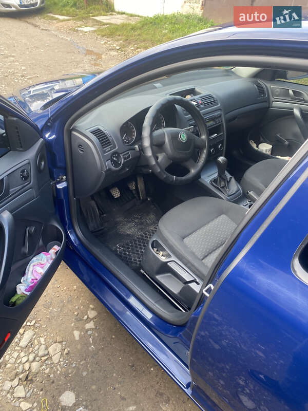 Универсал Skoda Octavia 2011 в Бориславе