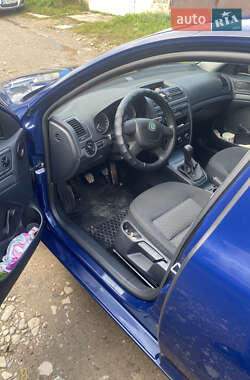 Універсал Skoda Octavia 2011 в  фото 12 Універсал Skoda Octavia 2011 в