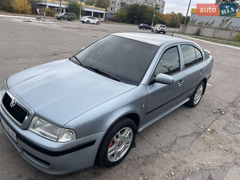 Ліфтбек Skoda Octavia 2002 в Балаклії