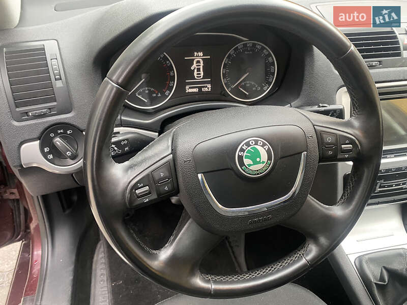 Универсал Skoda Octavia 2009 в Черкассах фото 6 Универсал Skoda Octavia 2009 в Черкассах