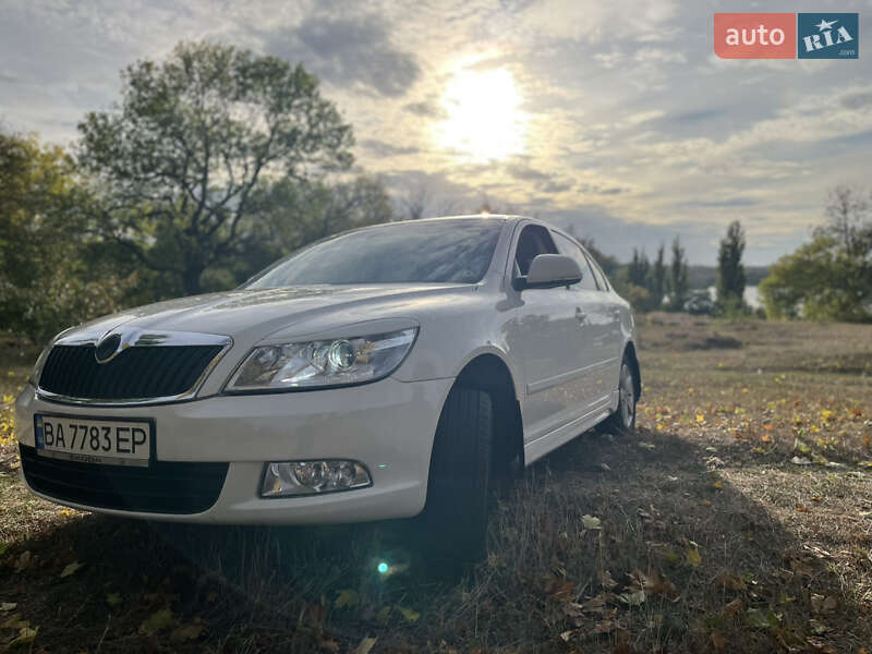 Skoda Octavia 2012 Skoda Octavia 2012