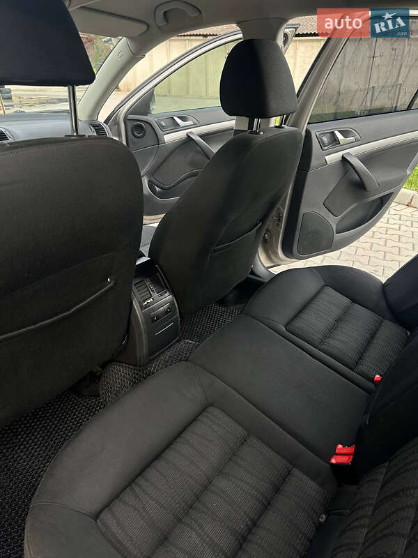 Универсал Skoda Octavia 2009 в Шумске фото 7 Универсал Skoda Octavia 2009 в Шумске