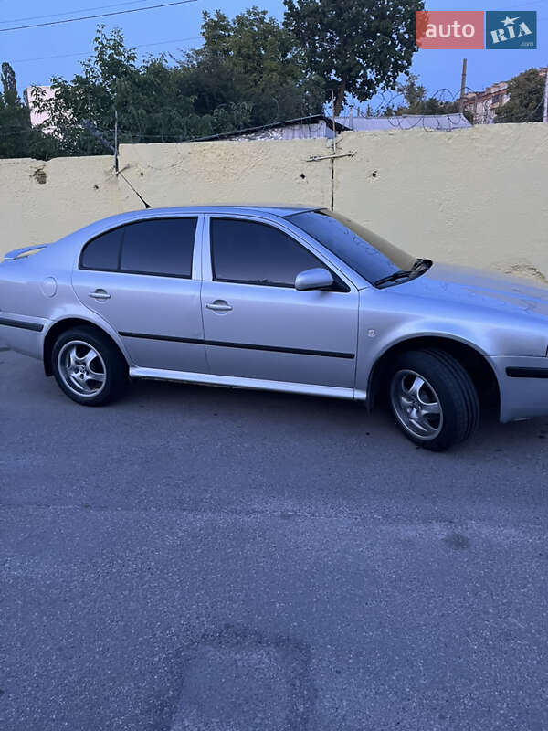 Ліфтбек Skoda Octavia 2005 в Харкові