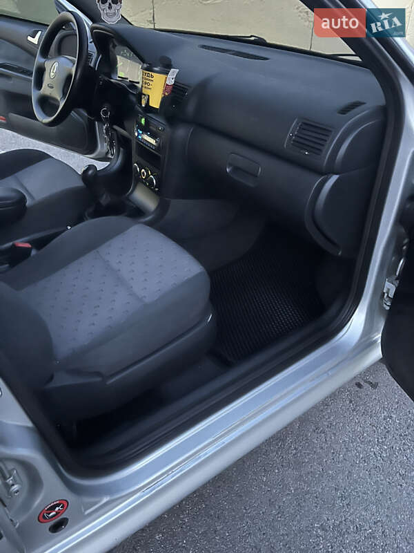 Ліфтбек Skoda Octavia 2005 в Харкові