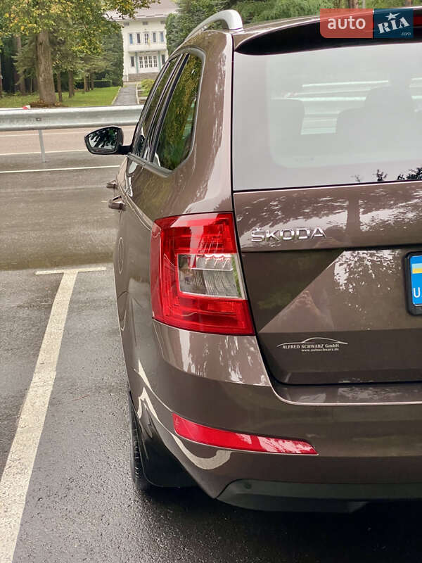 Универсал Skoda Octavia 2016 в Смыге