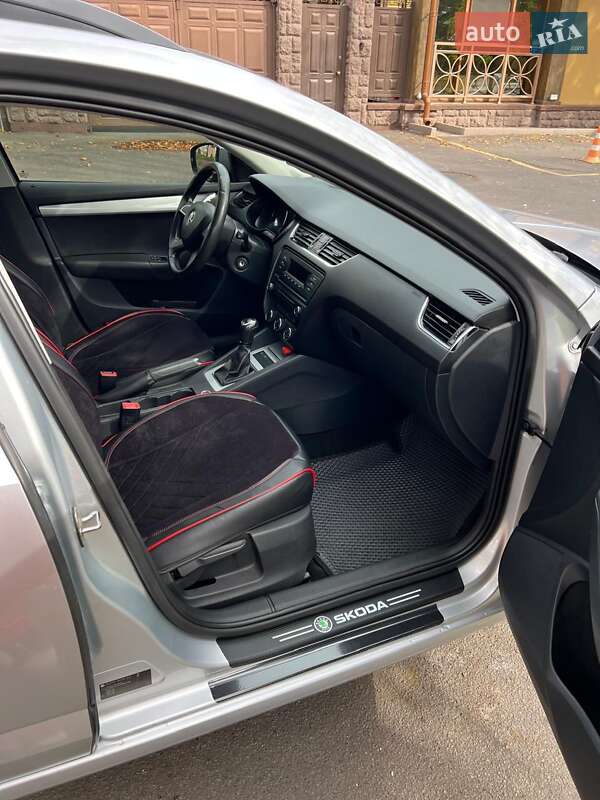 Універсал Skoda Octavia 2014 в Полтаві